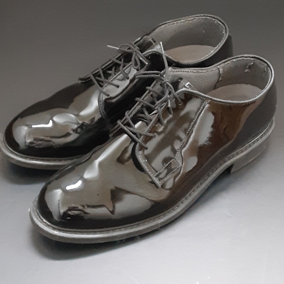 bates high gloss oxford